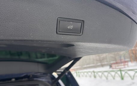 Volkswagen Sharan II, 2011 год, 1 235 000 рублей, 17 фотография