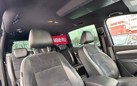 Volkswagen Sharan II, 2011 год, 1 235 000 рублей, 11 фотография