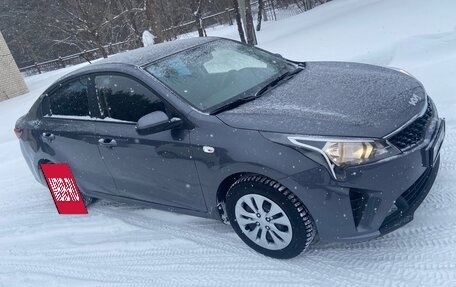 KIA Rio IV, 2021 год, 1 585 000 рублей, 3 фотография