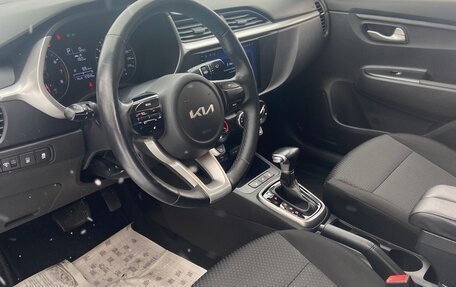 KIA Rio IV, 2021 год, 1 585 000 рублей, 14 фотография