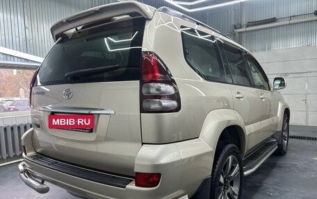 Toyota Land Cruiser Prado 120 рестайлинг, 2007 год, 2 790 000 рублей, 4 фотография