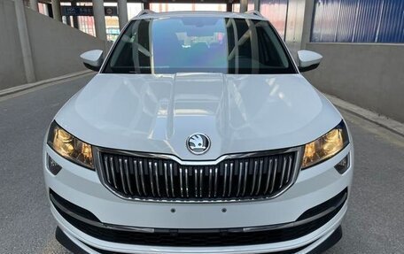 Skoda Karoq I, 2023 год, 2 050 000 рублей, 3 фотография