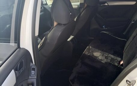 Volkswagen Golf VI, 2011 год, 700 000 рублей, 5 фотография