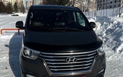 Hyundai Grand Starex Grand Starex I рестайлинг 2, 2019 год, 3 220 000 рублей, 1 фотография
