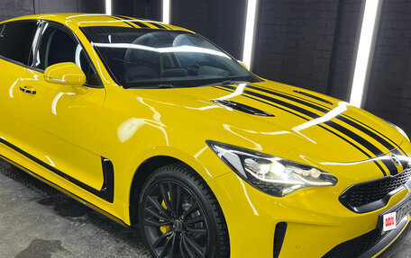 KIA Stinger I, 2018 год, 2 490 000 рублей, 2 фотография