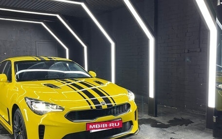 KIA Stinger I, 2018 год, 2 490 000 рублей, 16 фотография