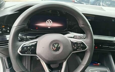 Volkswagen Golf VIII, 2022 год, 2 050 000 рублей, 9 фотография