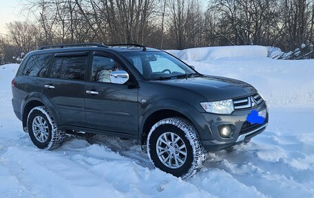 Mitsubishi Pajero Sport II рестайлинг, 2013 год, 1 750 000 рублей, 3 фотография