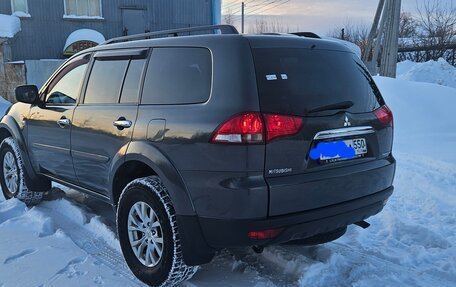 Mitsubishi Pajero Sport II рестайлинг, 2013 год, 1 750 000 рублей, 5 фотография