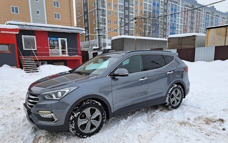 Hyundai Santa Fe III рестайлинг, 2017 год, 1 990 000 рублей, 2 фотография