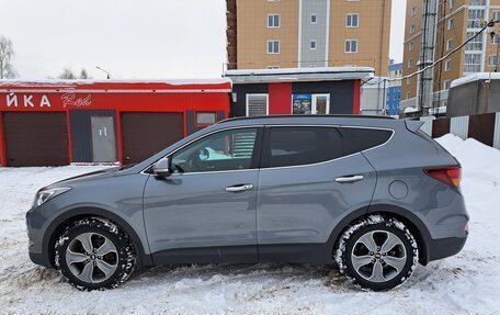 Hyundai Santa Fe III рестайлинг, 2017 год, 1 990 000 рублей, 3 фотография