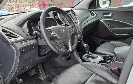 Hyundai Santa Fe III рестайлинг, 2017 год, 1 990 000 рублей, 9 фотография