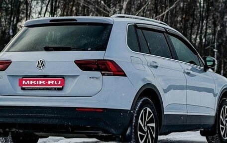 Volkswagen Tiguan II, 2018 год, 2 650 000 рублей, 2 фотография
