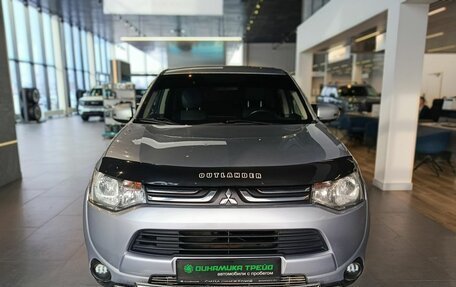 Mitsubishi Outlander III рестайлинг 3, 2013 год, 1 249 000 рублей, 3 фотография