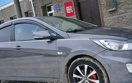 Hyundai Solaris II рестайлинг, 2012 год, 480 000 рублей, 4 фотография