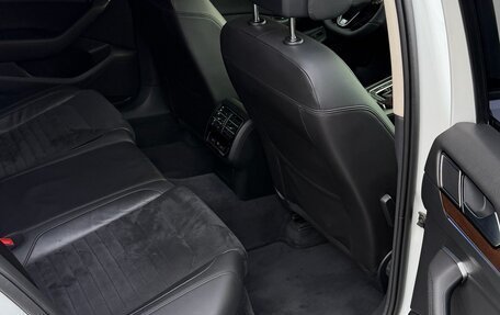 Volkswagen Passat B8 рестайлинг, 2017 год, 2 450 000 рублей, 12 фотография