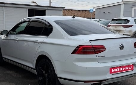 Volkswagen Passat B8 рестайлинг, 2017 год, 2 450 000 рублей, 3 фотография