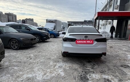 Toyota Camry, 2020 год, 3 150 000 рублей, 5 фотография
