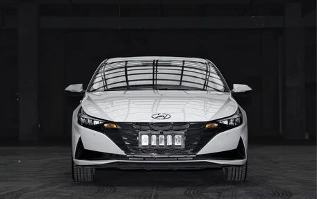 Hyundai Elantra, 2022 год, 1 315 000 рублей, 2 фотография