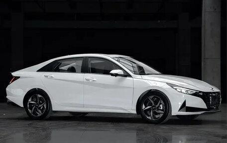 Hyundai Elantra, 2022 год, 1 315 000 рублей, 3 фотография