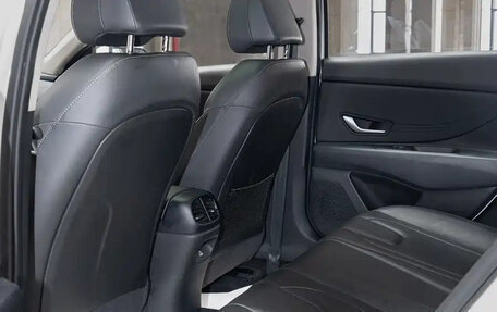 Hyundai Elantra, 2022 год, 1 315 000 рублей, 17 фотография