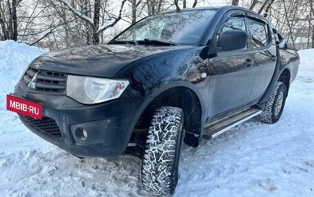 Mitsubishi L200 IV рестайлинг, 2010 год, 1 300 000 рублей, 3 фотография