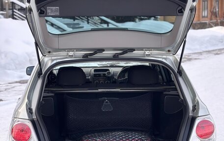 Toyota Altezza, 2001 год, 1 200 000 рублей, 40 фотография