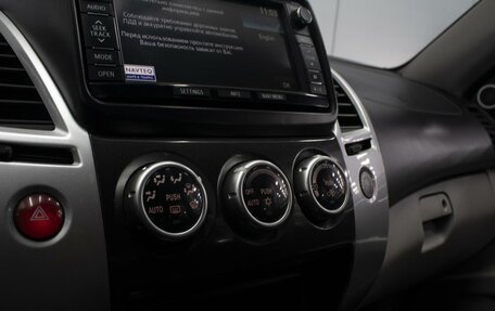 Mitsubishi Pajero Sport II рестайлинг, 2014 год, 1 650 000 рублей, 15 фотография