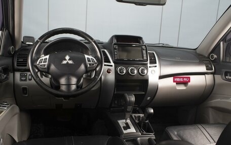 Mitsubishi Pajero Sport II рестайлинг, 2014 год, 1 650 000 рублей, 5 фотография
