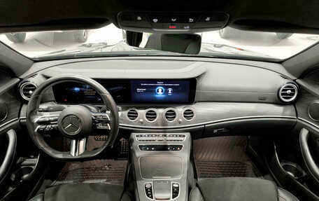 Mercedes-Benz E-Класс, 2021 год, 4 250 000 рублей, 14 фотография