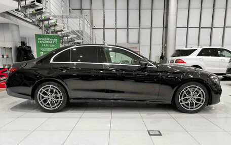 Mercedes-Benz E-Класс, 2021 год, 4 250 000 рублей, 4 фотография