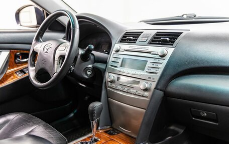 Toyota Camry, 2011 год, 1 368 000 рублей, 22 фотография