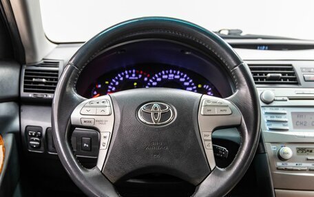Toyota Camry, 2011 год, 1 368 000 рублей, 33 фотография