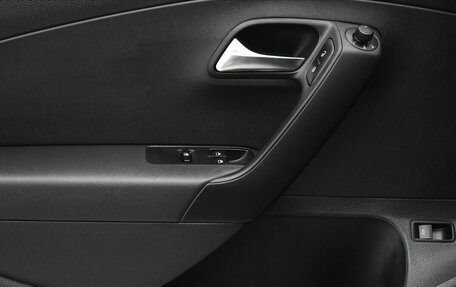 Volkswagen Polo VI (EU Market), 2017 год, 1 075 000 рублей, 9 фотография