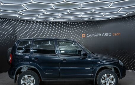 Chevrolet Niva I рестайлинг, 2017 год, 725 000 рублей, 10 фотография