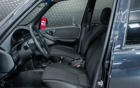 Chevrolet Niva I рестайлинг, 2017 год, 725 000 рублей, 23 фотография