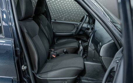 Chevrolet Niva I рестайлинг, 2017 год, 725 000 рублей, 25 фотография