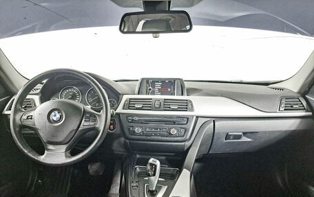 BMW 3 серия, 2014 год, 1 495 000 рублей, 17 фотография