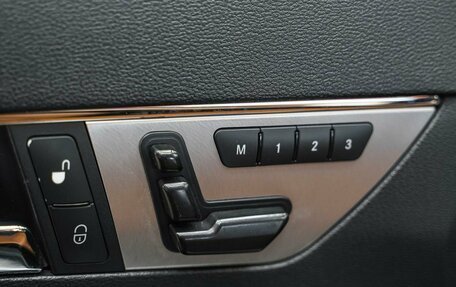 Mercedes-Benz E-Класс, 2012 год, 1 390 000 рублей, 8 фотография