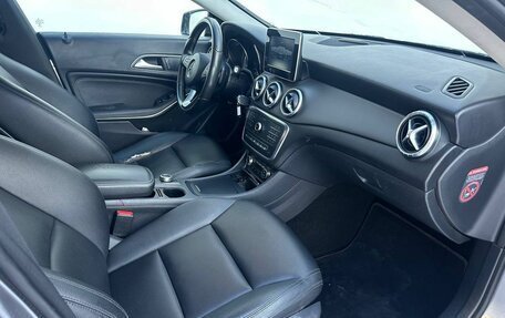 Mercedes-Benz CLA, 2015 год, 1 800 000 рублей, 13 фотография