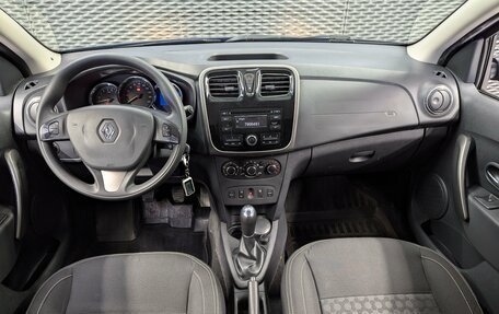 Renault Logan II, 2015 год, 799 000 рублей, 12 фотография