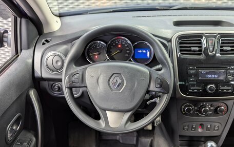 Renault Logan II, 2015 год, 799 000 рублей, 15 фотография