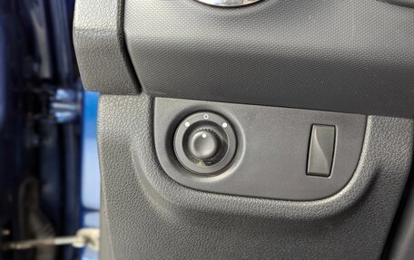 Renault Logan II, 2015 год, 799 000 рублей, 19 фотография