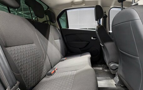 Renault Logan II, 2015 год, 799 000 рублей, 28 фотография