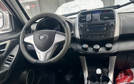 Lifan X60 I рестайлинг, 2013 год, 370 000 рублей, 4 фотография