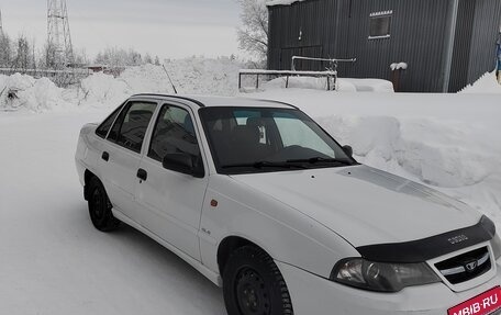 Daewoo Nexia I рестайлинг, 2011 год, 270 000 рублей, 1 фотография