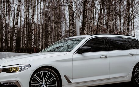 BMW 5 серия, 2018 год, 3 200 000 рублей, 1 фотография