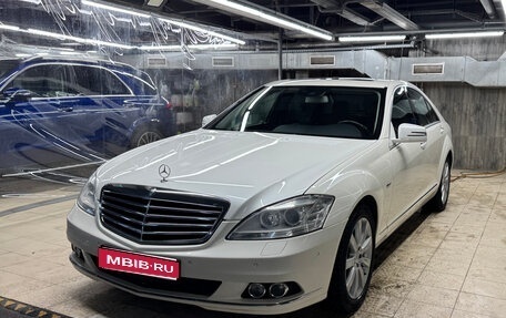 Mercedes-Benz S-Класс, 2010 год, 3 000 000 рублей, 1 фотография