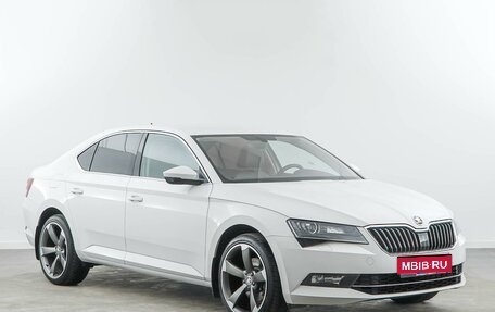 Skoda Superb III рестайлинг, 2019 год, 2 149 050 рублей, 1 фотография