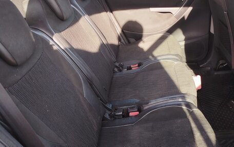 Citroen C4 Picasso II рестайлинг, 2012 год, 650 000 рублей, 10 фотография